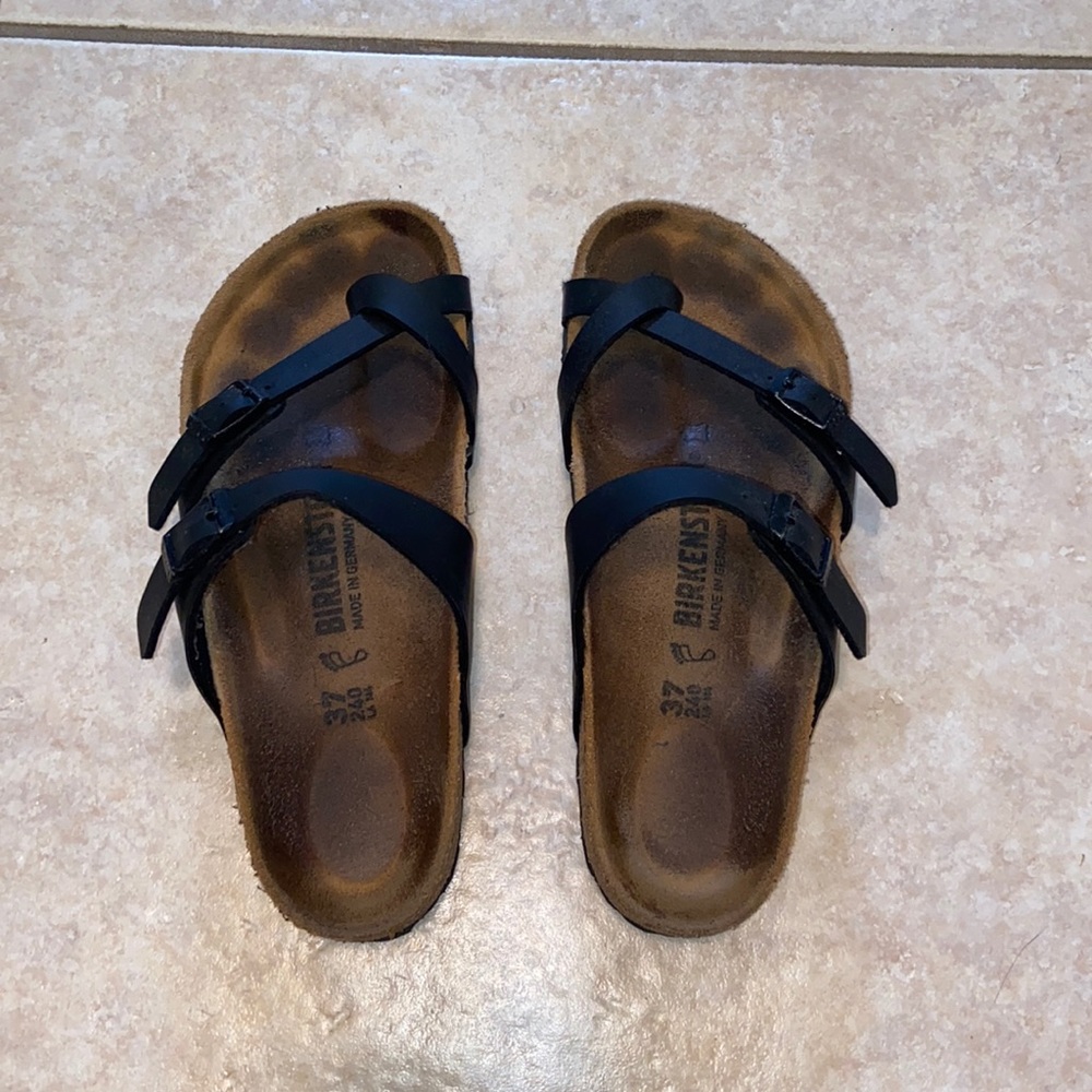 black mayari birkenstocks